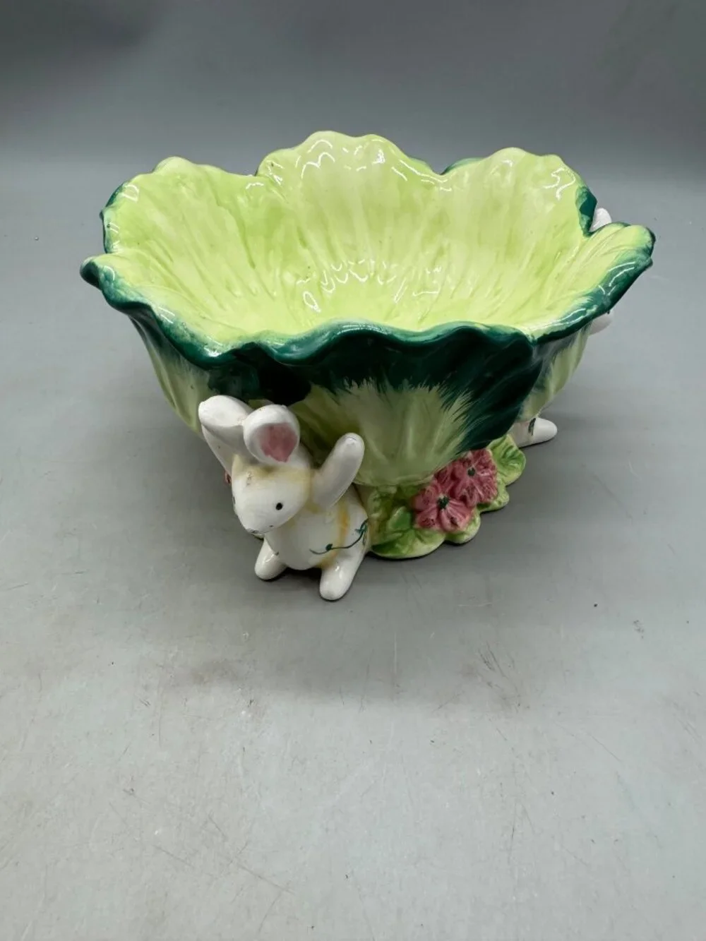 Decorative Green Ceramic Bowl With cabbage patch White Bunny candy dish READ
